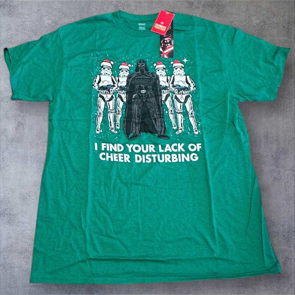 NEW! Star Wars‎ Christmas T-Shirt Darth Vader Stormtroopers Green Mens L